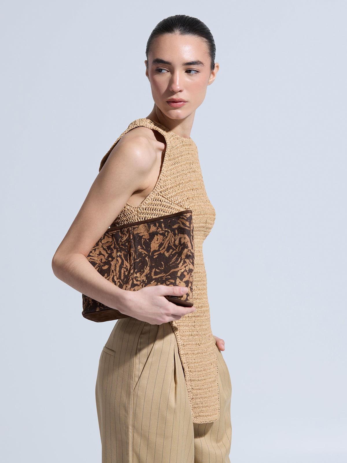 REN 16 - Clutch de Café y Corcho