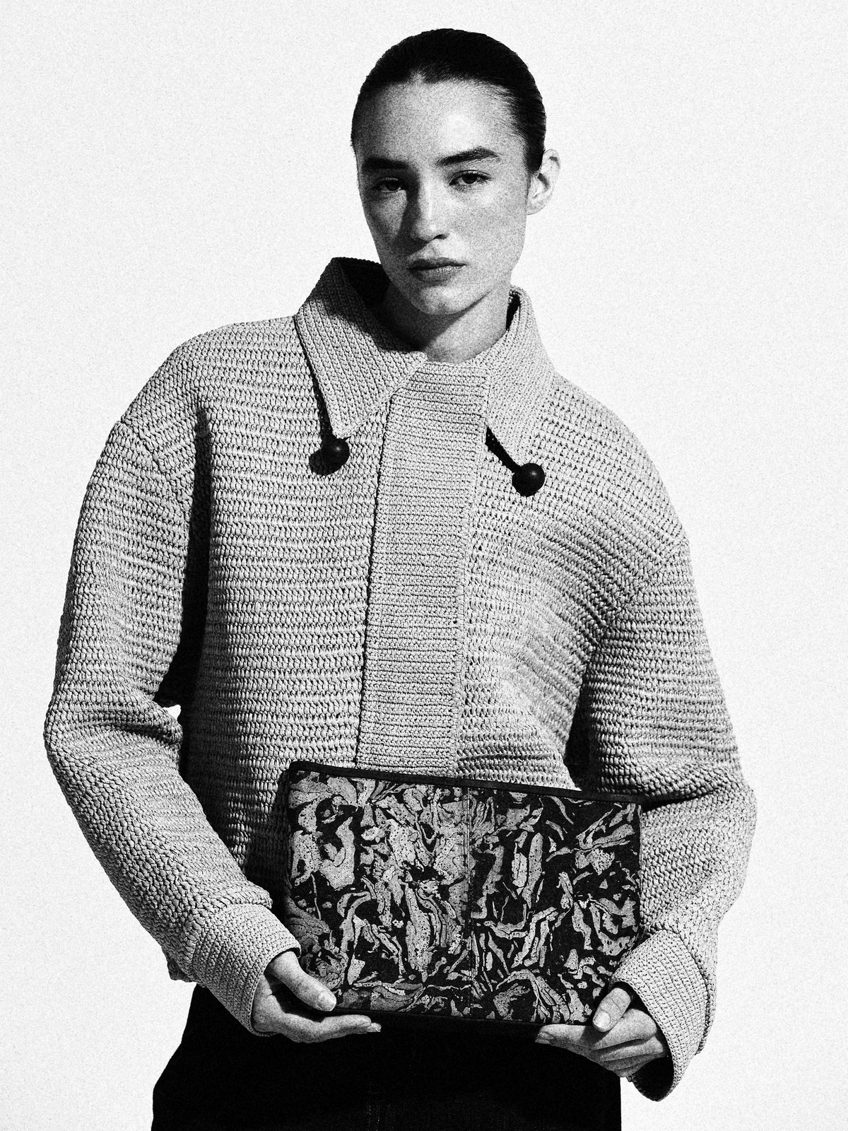 REN 14 - Chaqueta en Crochet de Rafia