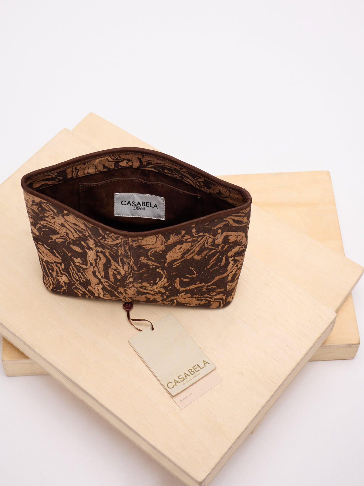 REN 16 - Clutch de Café y Corcho